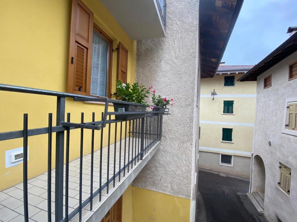 Appartamenti Allegrini Tuenno Bagian luar foto