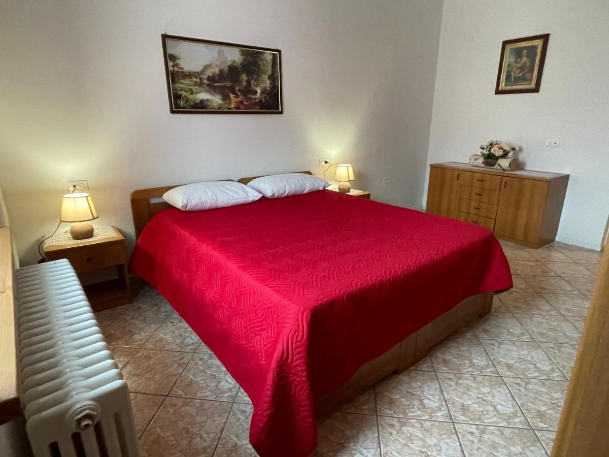 Appartamenti Allegrini Tuenno Bagian luar foto